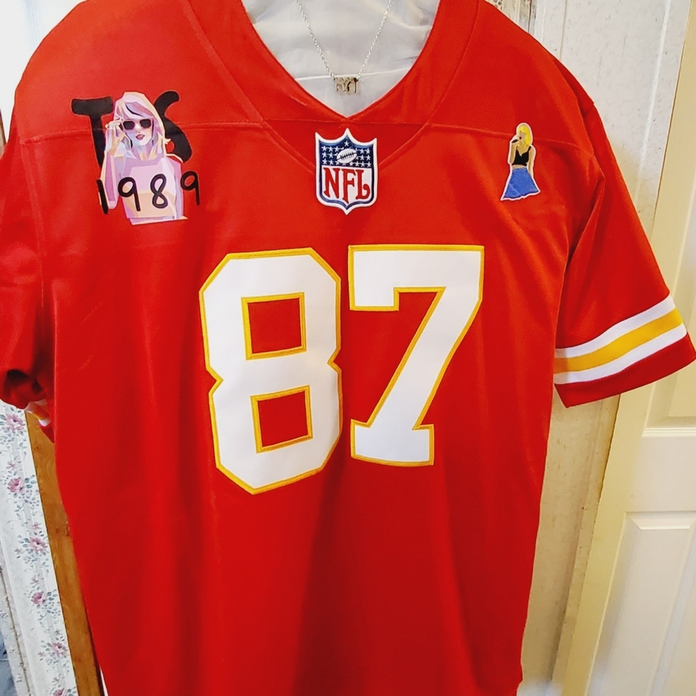 T Swiftie KC 87 Football Jersey With Theme (1989) Necklace Red/white Size L
